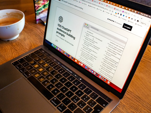 Prompt Display at Laptop